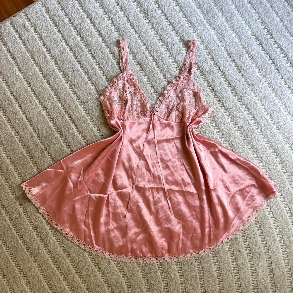 VTG Y2K 'Victoria's Secret' Satin Pink Sheer Lace Slip Dress size L Fairy
